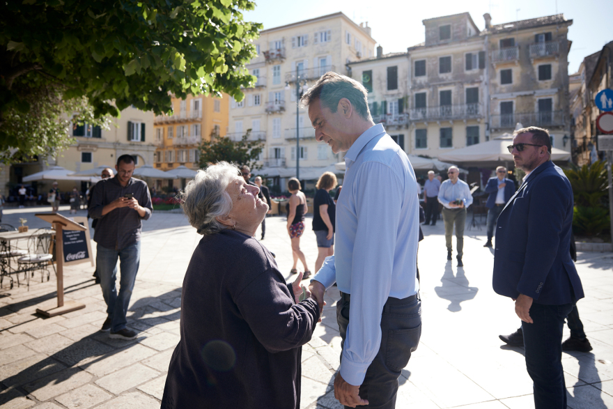 Μητσοτάκης για ΣΥΡΙΖΑ: Τοξικότητα και ψέματα σε lifestyle περιτύλιγμα - Τάζουν δεκάδες δισ. ευρώ που δεν υπάρχουν