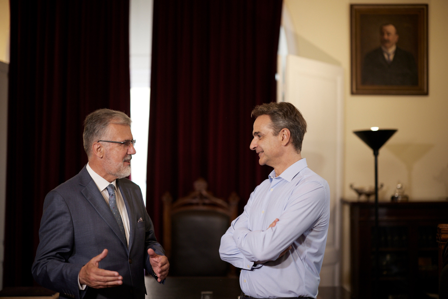 Μητσοτάκης για ΣΥΡΙΖΑ: Τοξικότητα και ψέματα σε lifestyle περιτύλιγμα - Τάζουν δεκάδες δισ. ευρώ που δεν υπάρχουν