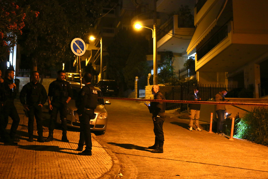 Νίκαια: Ανατροπή στην επίθεση με μαχαίρι - Αυτοτραυματίστηκε η 57χρονη, λέει ο ιατροδικαστής