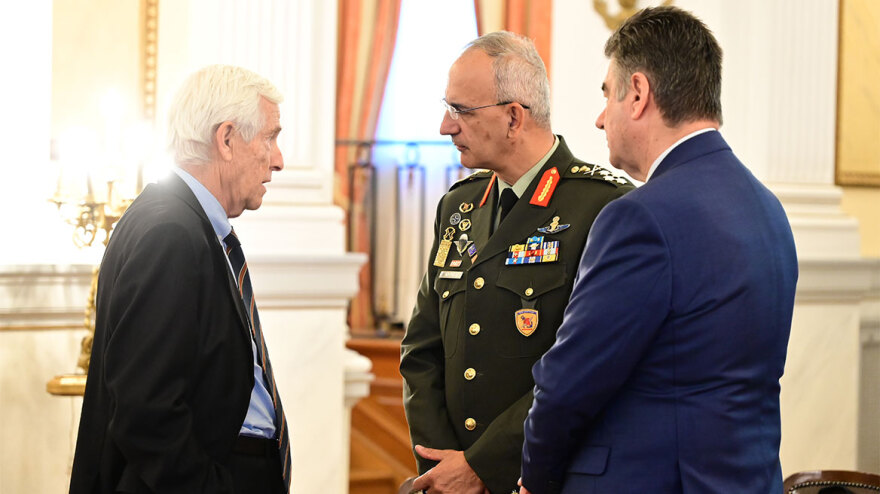 Σακελλαροπούλου: Παρασημοφόρησε τον εφοπλιστή Παναγιώτη Λασκαρίδη - Φωτογραφίες