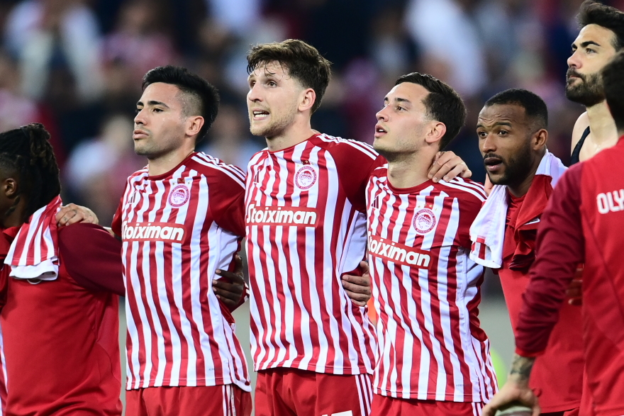 Ρέτσος για τον τελικό του Ολυμπιακού στο Conference League: Θέλουμε να κρατήσουμε την κούπα στην Ελλάδα 