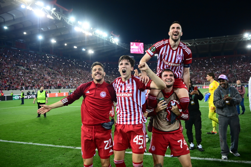 Ρέτσος για τον τελικό του Ολυμπιακού στο Conference League: Θέλουμε να κρατήσουμε την κούπα στην Ελλάδα 