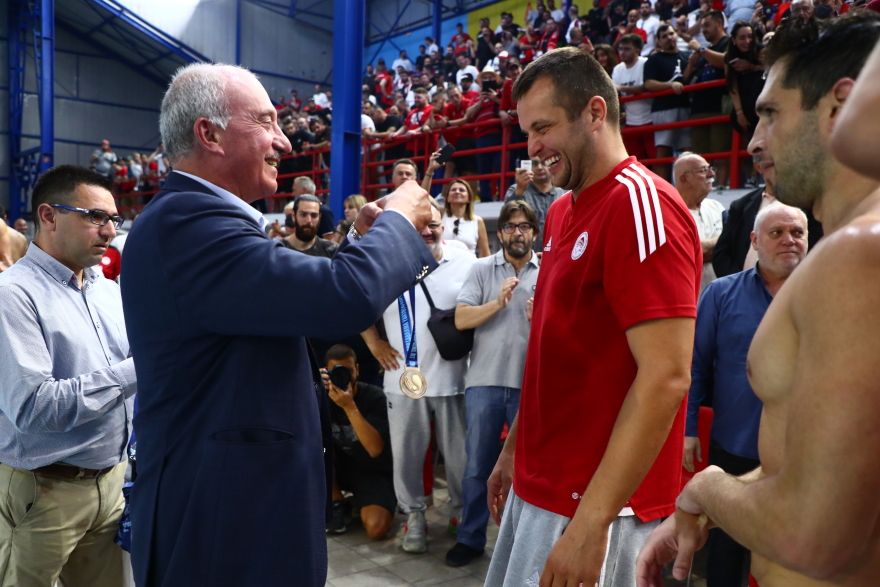 Πρωταθλητής Ελλάδας για 12η σερί χρονιά στο πόλο ανδρών ο Ολυμπιακός - Βίντεο, φωτογραφίες