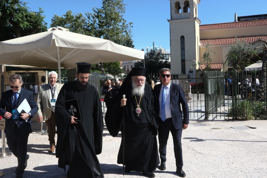 Συνεχίζεται σήμερα για δεύτερη ημέρα το 4ο Διεθνές Συνέδριο των Αρχόντων του Οικουμενικού Θρόνου