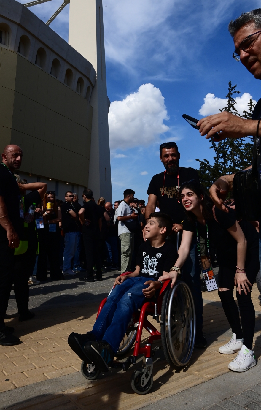 Conference League: Μ' ένα όνειρο τρελό... που έγινε πραγματικότητα - Το 12ωρο που άλλαξε την ιστορία του Ολυμπιακού - Βίντεο, φωτογραφίες 