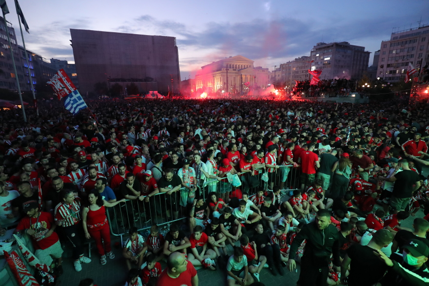 Conference League: Μ' ένα όνειρο τρελό... που έγινε πραγματικότητα - Το 12ωρο που άλλαξε την ιστορία του Ολυμπιακού - Βίντεο, φωτογραφίες 