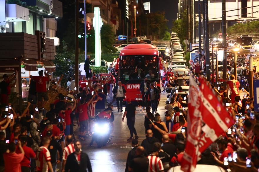 Ολυμπιακός: Δείτε τι έγινε στον Πειραιά τη στιγμή που έκανε το 1-0 με τη Φιορεντίνα