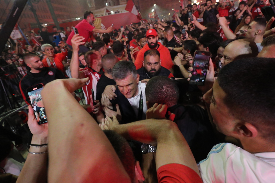 Ολυμπιακός: Δείτε τι έγινε στον Πειραιά τη στιγμή που έκανε το 1-0 με τη Φιορεντίνα