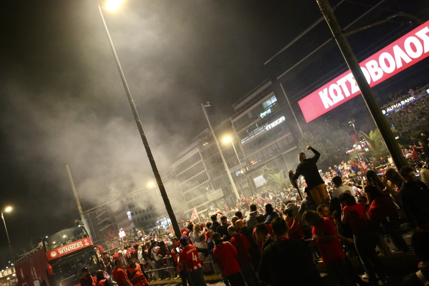 Ολυμπιακός: Δείτε τι έγινε στον Πειραιά τη στιγμή που έκανε το 1-0 με τη Φιορεντίνα