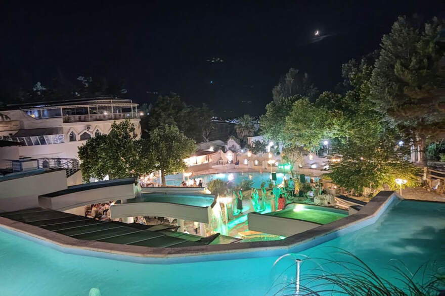 Βασίλης Καρράς: Η διαθήκη, η περιουσία και η σχέση του με το χρήμα