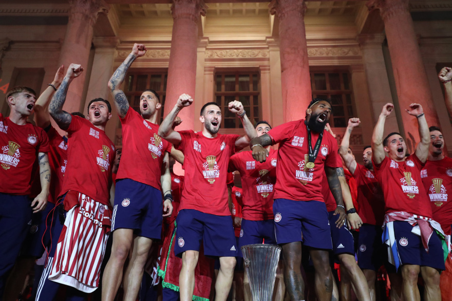 Ολυμπιακός: Δείτε τι έγινε στον Πειραιά τη στιγμή που έκανε το 1-0 με τη Φιορεντίνα