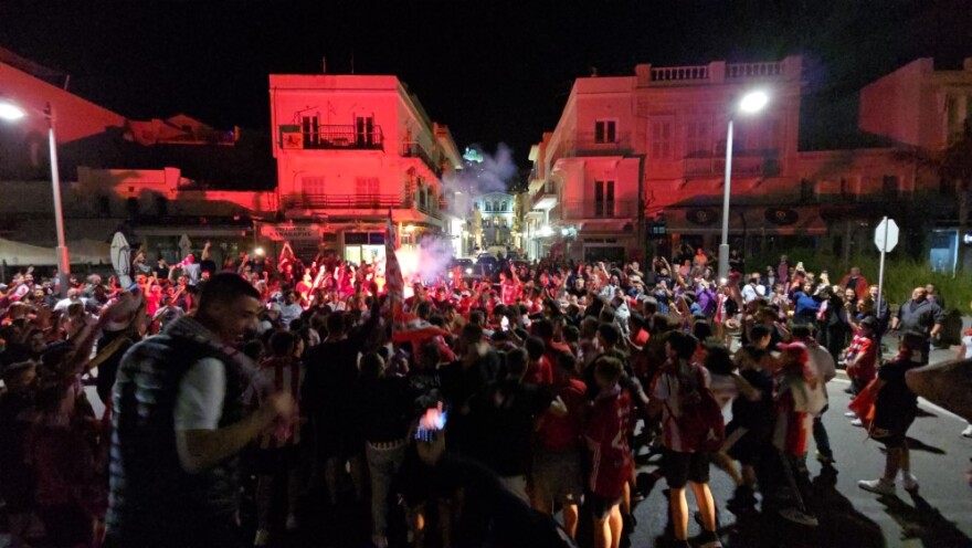 Ολυμπιακός: Δείτε τι έγινε στον Πειραιά τη στιγμή που έκανε το 1-0 με τη Φιορεντίνα