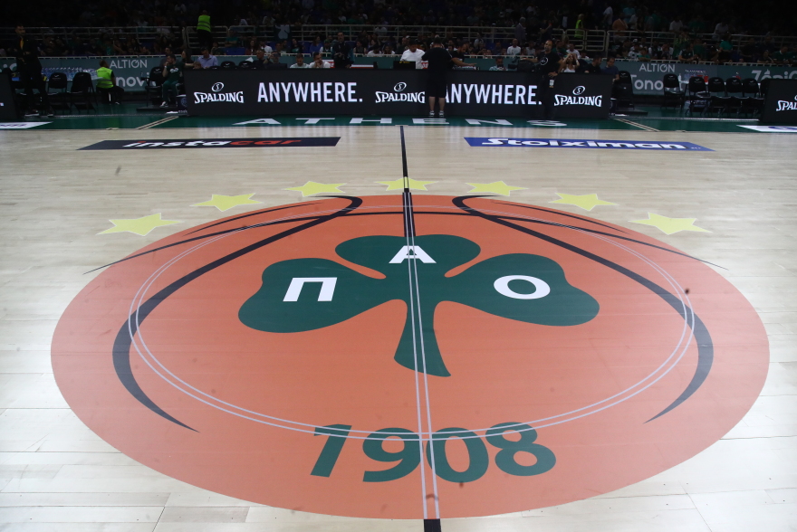 Παναθηναϊκός: Στην οροφή του ΟΑΚΑ το λάβαρο με το 7ο αστέρι 