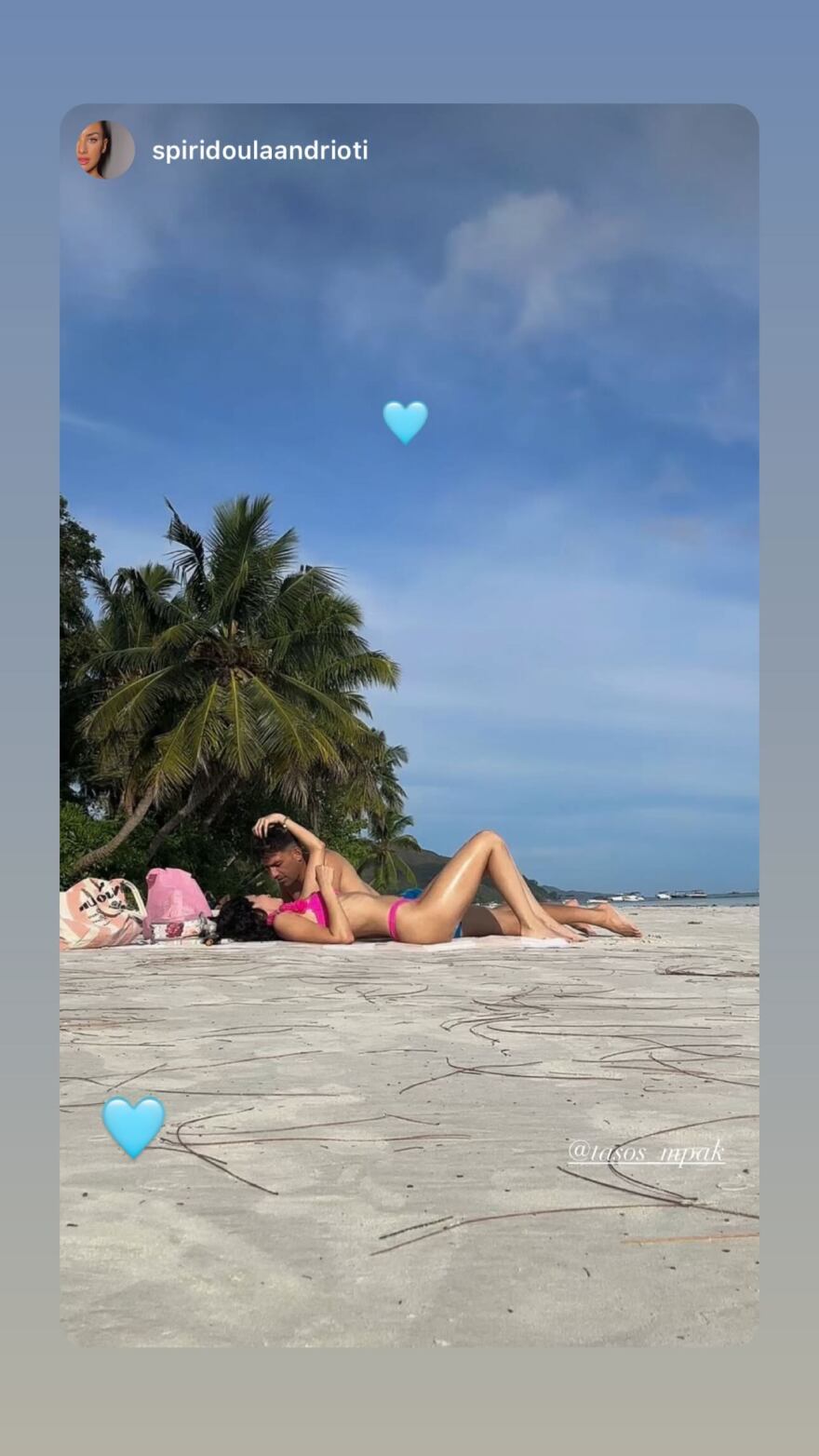 Τάσος Μπακασέτας: Το ταξίδι με τη σύντροφό του, Σπυριδούλα Ανδριώτη στις Σεϋχέλλες