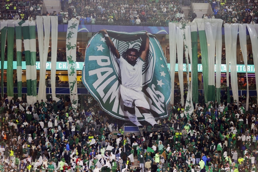 Έντρικ: Έκλαψε στο «αντίο» του στην Παλμέιρας πριν μετακομίσει οριστικά στη Μαδρίτη - Δείτε φωτογραφίες