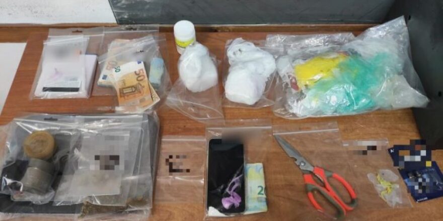 Σε χρηματοκιβώτιο έκρυβε κοκαΐνη αξίας 36.000 ευρώ