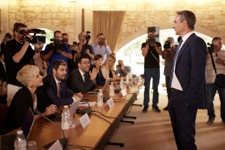 Μητσοτάκης: Γιατί δεν καταθέτει το πόθεν έσχες του ο Κασσελάκης;