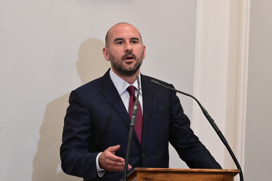 Επαγγελματίες: Προσφυγή στο ΣτΕ και κάλεσμα διαμαρτυρίας στην κάλπη για το φορολογικό