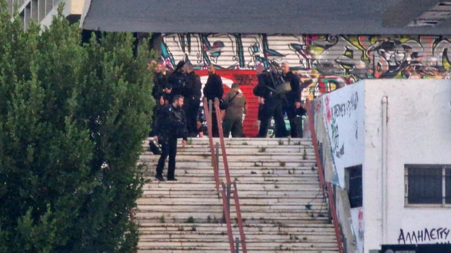 ΑΠΘ: Εκκενώθηκε κατάληψη από το στέκι Primavera - Δείτε βίντεο και φωτογραφίες