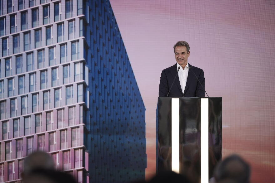 Εγκαινιάστηκε ο Πύργος του Πειραιά - Συμβολίζει μια χώρα που προχωρά με αυτοπεποίθηση στο μέλλον, είπε ο Μητσοτάκης