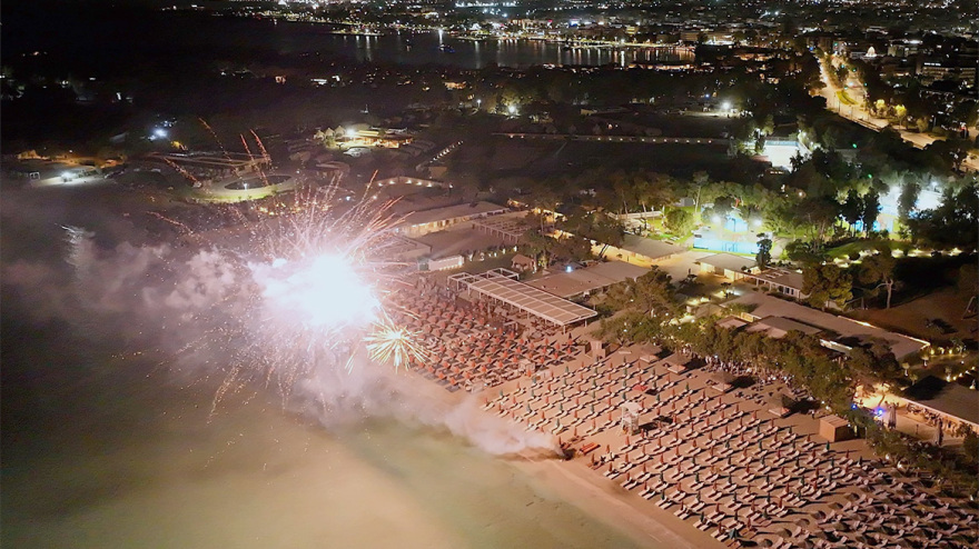 Grand opening για το Bloom στη Βούλα