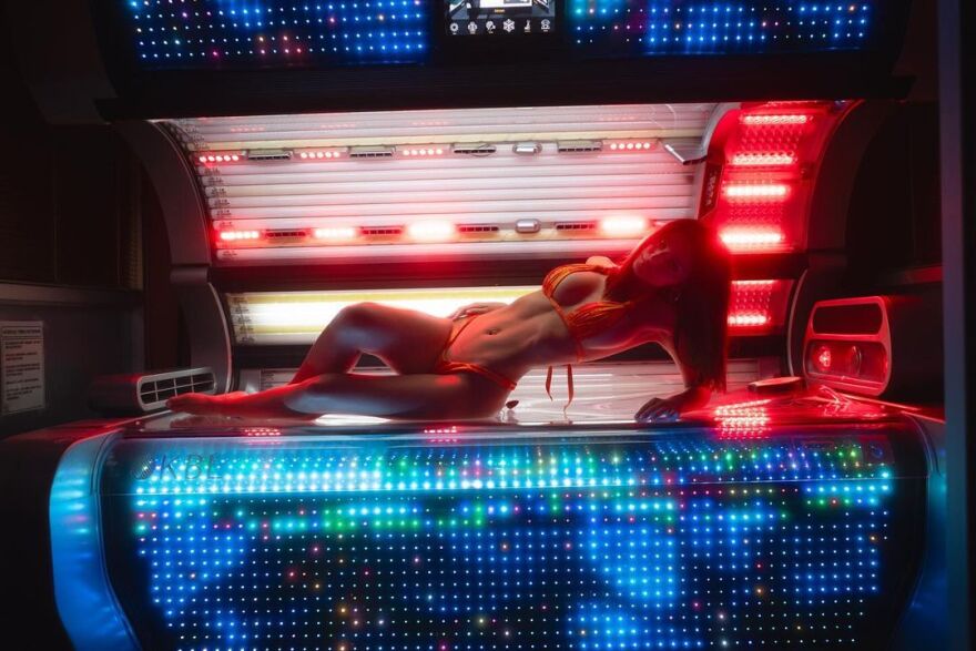 Έμιλι Ραταϊκόφσκι: Κάνει σολάριουμ και φωτογραφίζεται για το Instagram