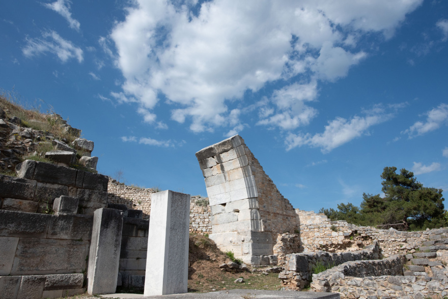 Αμφίπολη: Νέα μοναδικά αριστουργήματα - Οι πανέμορφες γυναίκες από την ανασκαφή