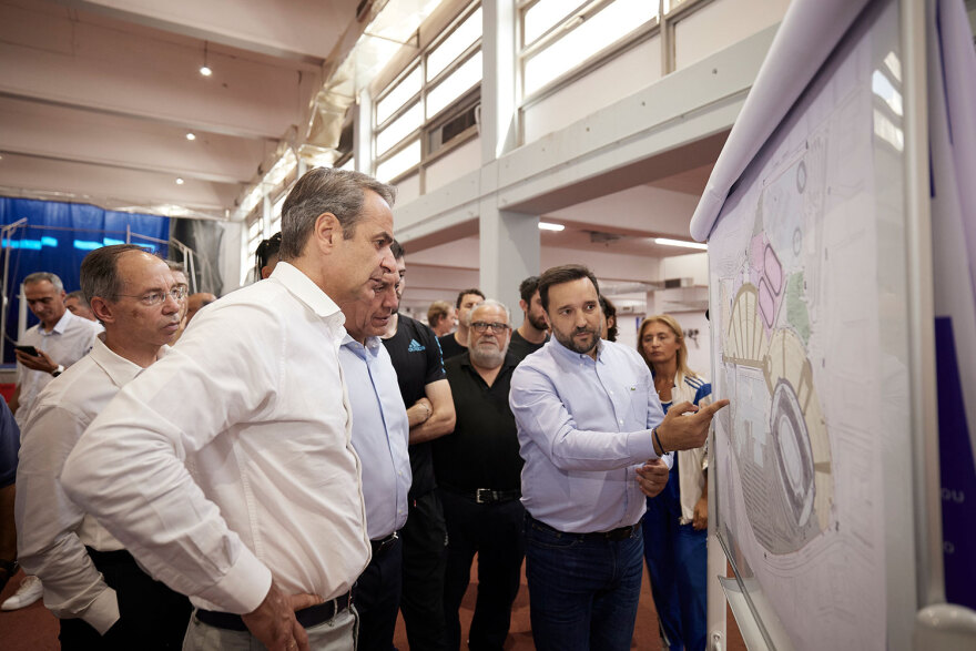 Μητσοτάκης: Συνάντησε Τεντόγλου και Καραλή στο ΟΑΚΑ - «Ενθαρρυντικό ότι οι πρωταθλητές μας εκφράζουν ικανοποίηση»