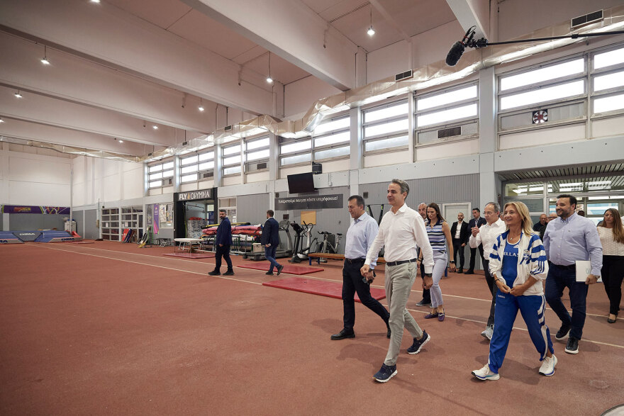 Μητσοτάκης: Συνάντησε Τεντόγλου και Καραλή στο ΟΑΚΑ - «Ενθαρρυντικό ότι οι πρωταθλητές μας εκφράζουν ικανοποίηση»