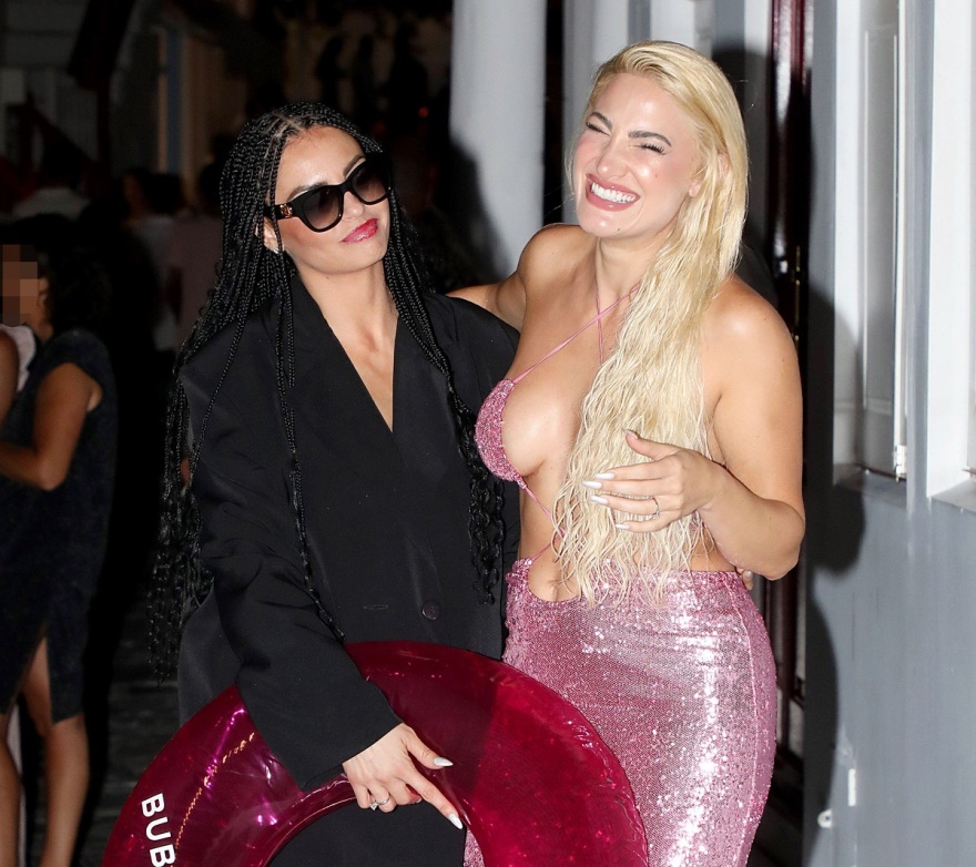 Τούνη και Αλεξανδράκη διασκέδασαν σε μπαρ της Μυκόνου: Οι σαμπάνιες, οι χοροί και το αποκαλυπτικό φόρεμα