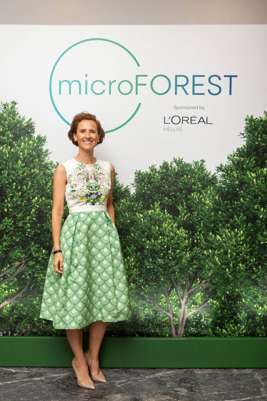 Ένα micro Forest φυτεύεται στην καρδιά της Αθήνας από τη L'Oréal Hellas