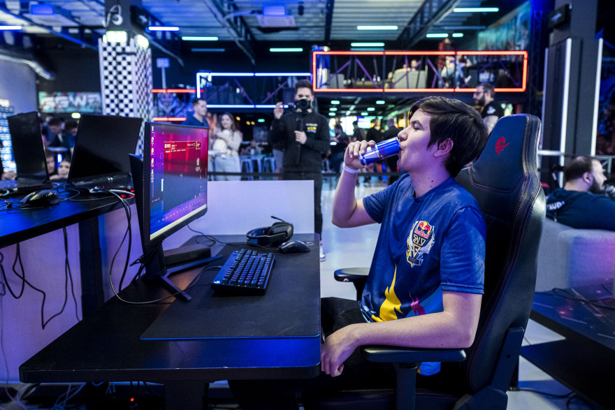 Το πιο δυνατό 1v1 τουρνουά LoL επιστρέφει στην Ελλάδα με ακόμα μεγαλύτερα έπαθλα