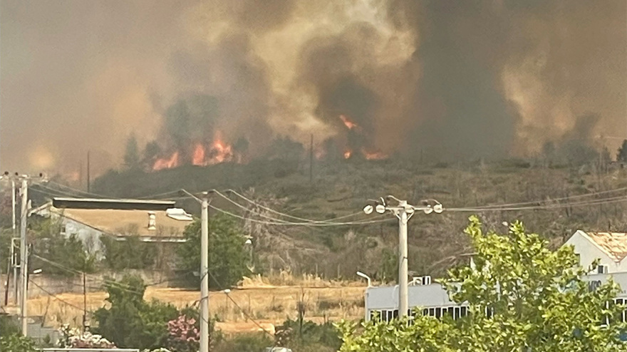 Χωρίς ενεργό μέτωπο η φωτιά στο Κρυονέρι