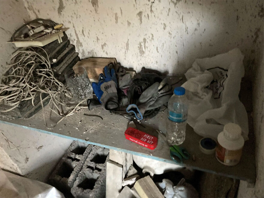 ΕΛΑΣ: Η στιγμή που η αστυνομία μπαίνει μέσα στις καταλήψεις σε Εξάρχεια και Κυψέλη - Δείτε το βίντεο