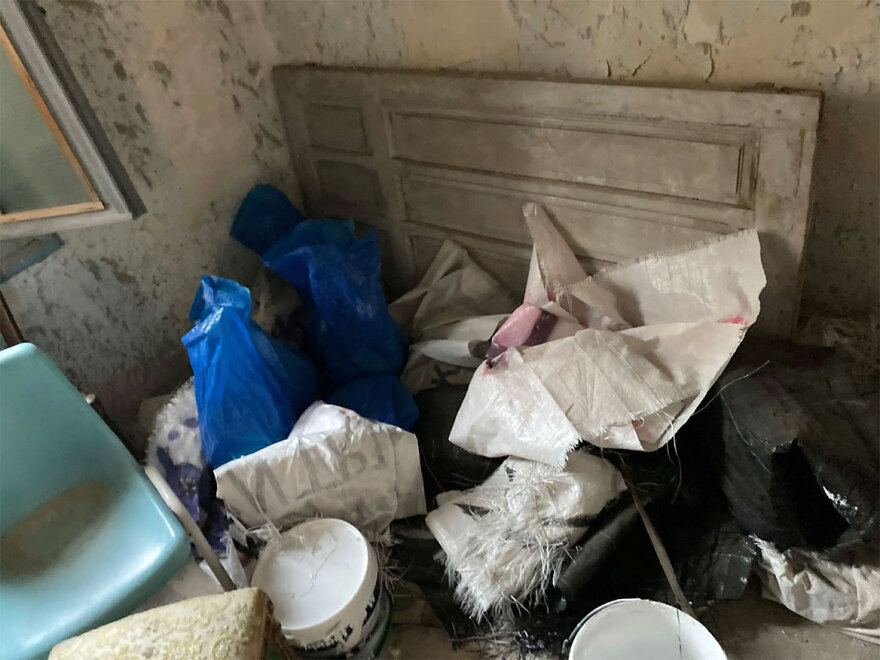 ΕΛΑΣ: Η στιγμή που η αστυνομία μπαίνει μέσα στις καταλήψεις σε Εξάρχεια και Κυψέλη - Δείτε το βίντεο