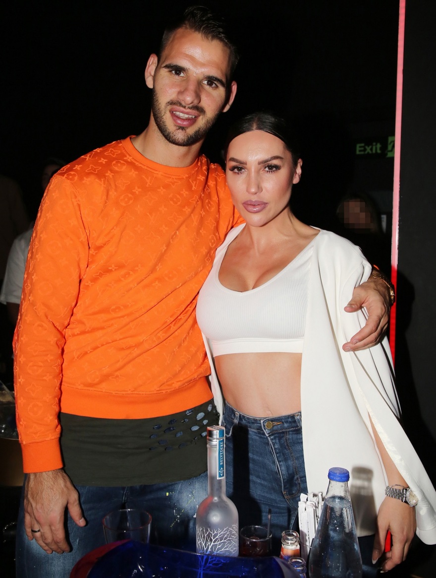 Ζέτα Θεοδωροπούλου: Περνά το καλοκαίρι με τα παιδιά της, μετά τον χωρισμό με τον Παναγιώτη Ταχτσίδη 