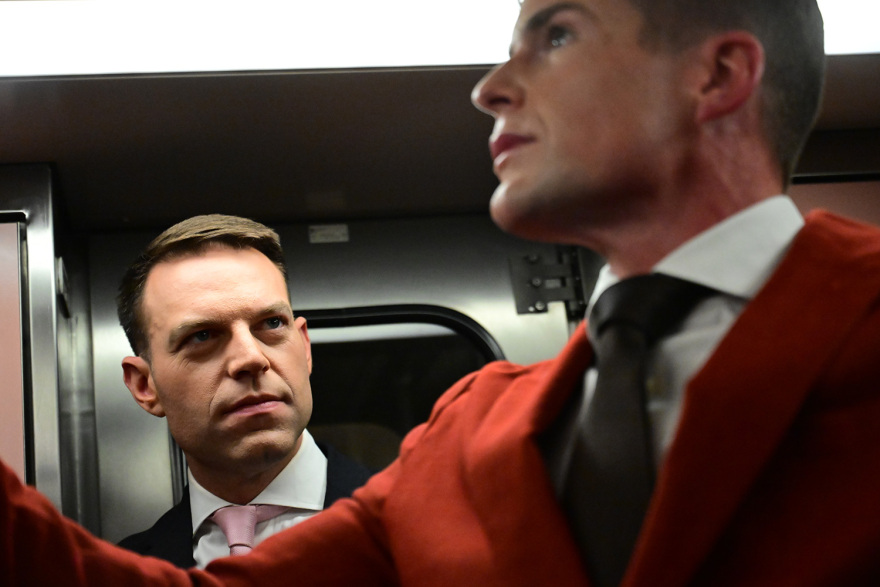 Κασσελάκης στο Σύνταγμα: Να τελειώσει η αλαζονεία του 41%