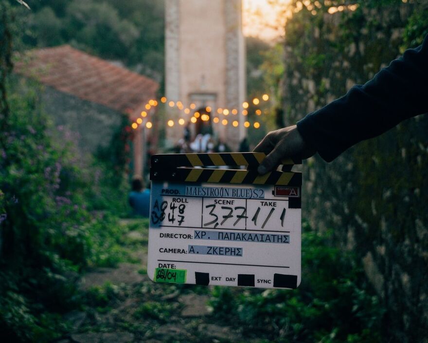 Χριστόφορος Παπακαλιάτης: Ανέβασε φωτογραφίες από το τελευταίο γύρισμα του Μaestro στους Παξούς