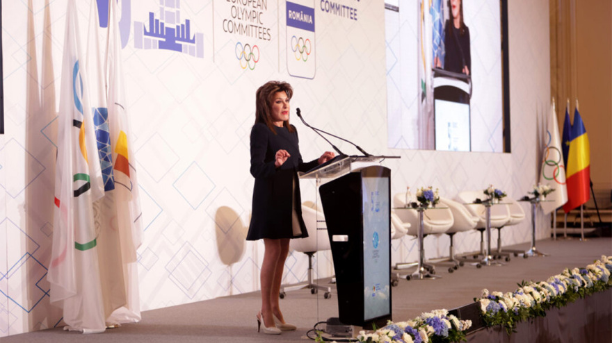 Βράβευση της Γιάννας Αγγελοπούλου-Δασκαλάκη από τη Γενική Συνέλευση των Ευρωπαϊκών Ολυμπιακών Επιτροπών