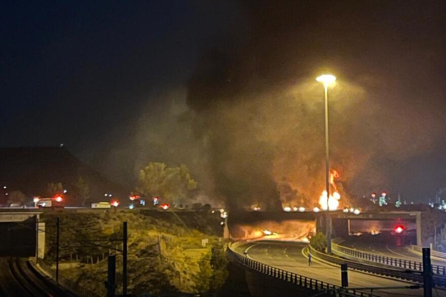 Συνεχίζονται οι εργασίες κατεδάφισης της γέφυρας στον Ισθμό - Οι κυκλοφοριακές ρυθμίσεις που ισχύουν 