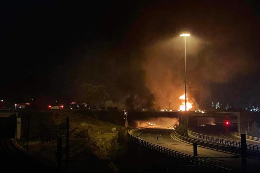 Συνεχίζονται οι εργασίες κατεδάφισης της γέφυρας στον Ισθμό - Οι κυκλοφοριακές ρυθμίσεις που ισχύουν 