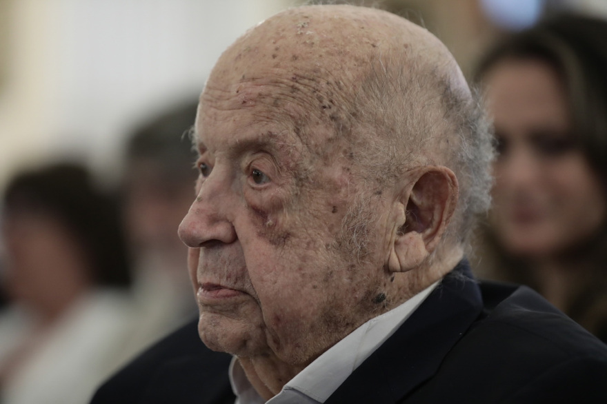 Λευτέρης Παπαδόπουλος και Μίμης Πλέσσας παρασημοφορήθηκαν από την Πρόεδρο της Δημοκρατίας