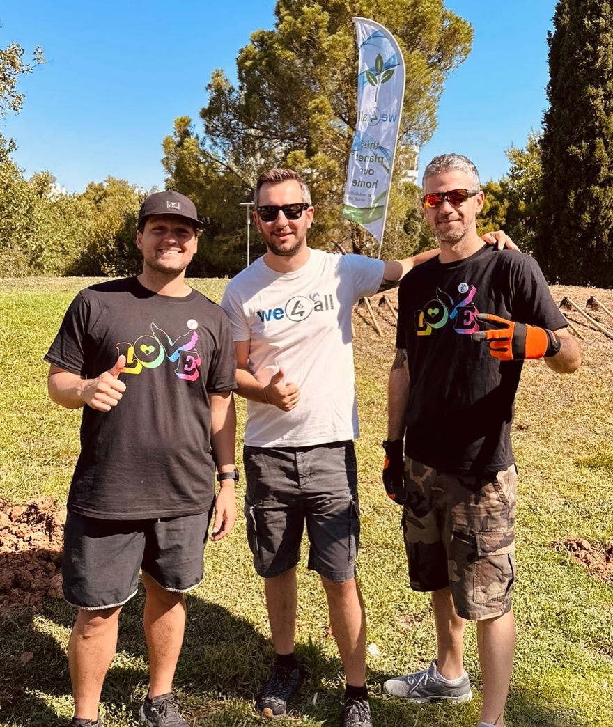 Γεμίζει το ΟΑΚΑ για τους Coldplay - Έτοιμοι να «βάλουν φωτιά» μπροστά σε 60.000 κόσμο