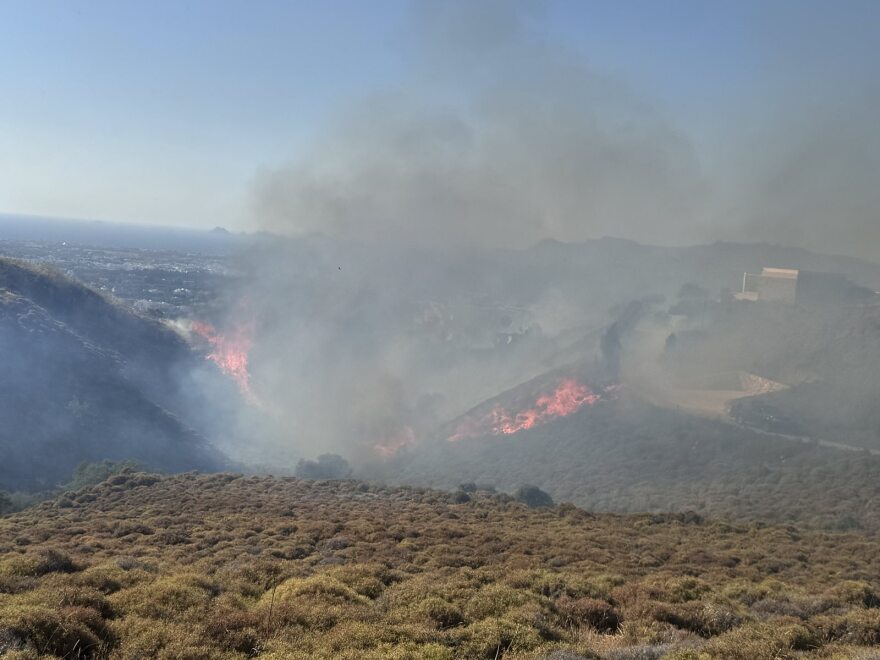 Υπό έλεγχο η φωτιά στην Κω - Δείτε βίντεο και φωτογραφίες