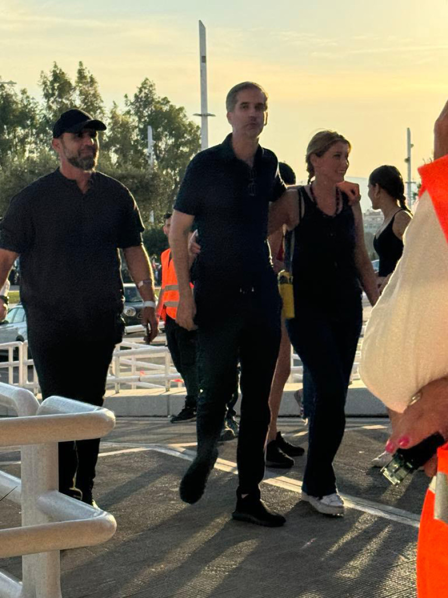 Coldplay: Το συγκρότημα που «έριξε» το ΟΑΚΑ - Δείτε βίντεο και φωτογραφίες