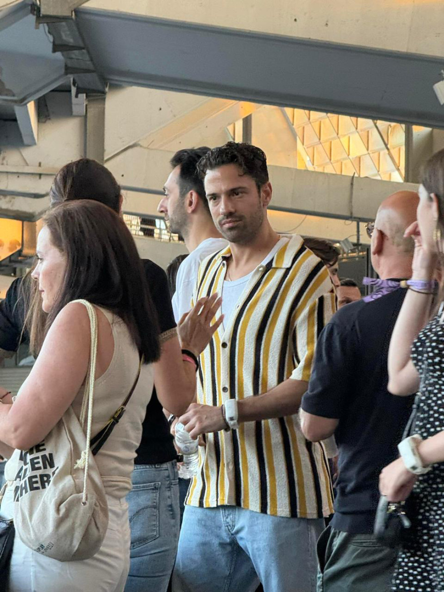 Coldplay: Το συγκρότημα που «έριξε» το ΟΑΚΑ - Δείτε βίντεο και φωτογραφίες