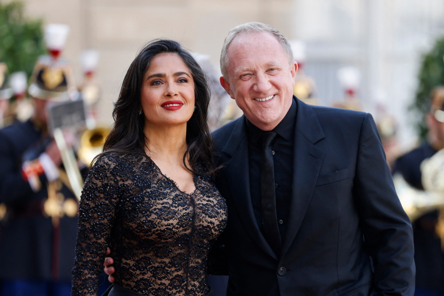 Γαλλίας: Χόλιγουντ θύμιζε χθες το Ελιζέ στο επίσημο δείπνο που παρέθεσε ο Μακρόν προς τιμήν του Μπάιντεν