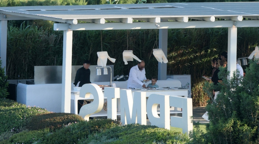 Ελένη Φουρέιρα - Αλμπέρτο Μποτία: Βάφτισαν τον γιο τους - Δείτε φωτογραφίες