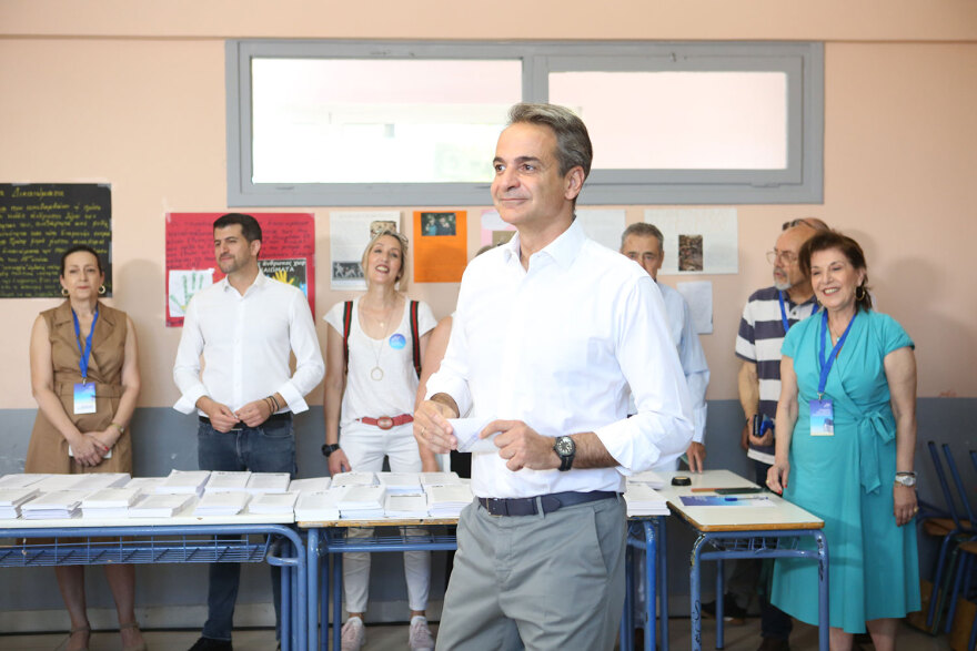 Ευρωεκλογές 2024 - Ψήφισε ο Κυριάκος Μητσοτάκης: «Με το δεξί για μια ισχυρή Ελλάδα σε μια ισχυρή Ευρώπη»
