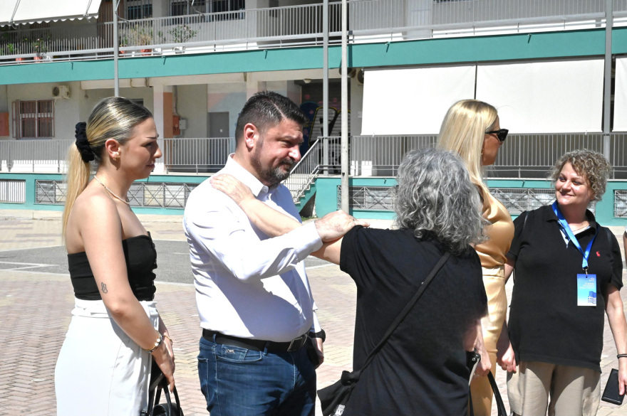 Ευρωεκλογές 2024:  Ψήφισε ο Νίκος Χαρδαλιάς - «Οι σημερινές εκλογές είναι σημαντικές»